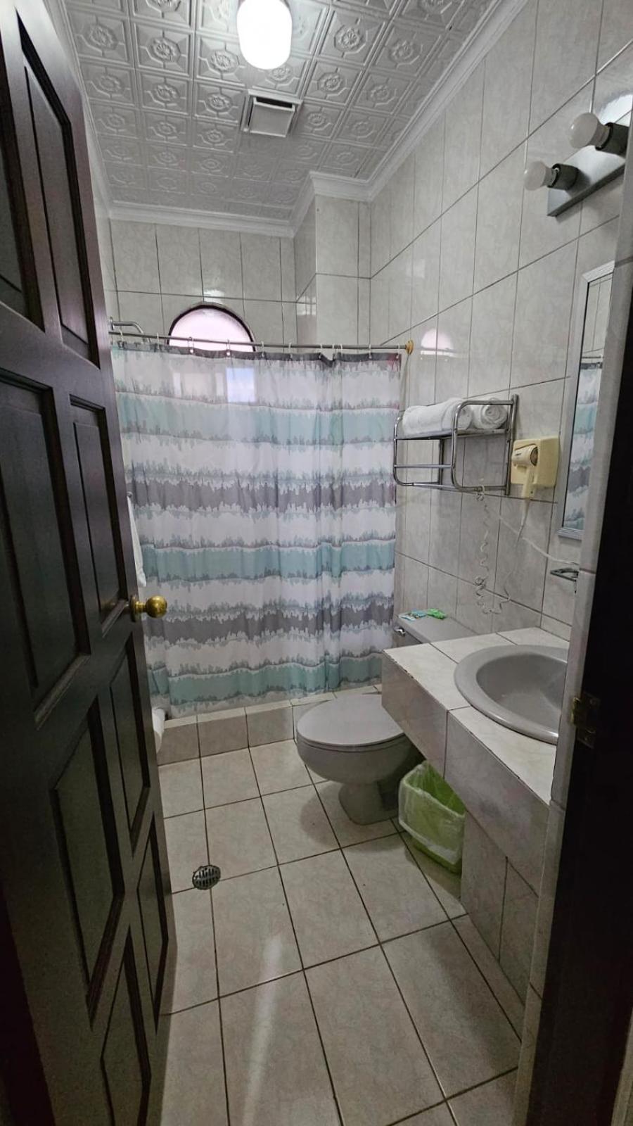 Hotel Valladolid Heredia Bagian luar foto